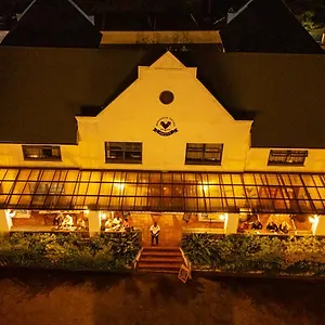 4* Hotel Village